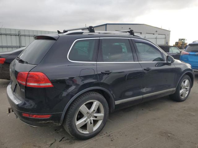 Image 3 of 2013 VOLKSWAGEN TOUAREG V6 TDI 2013 with VIN WVGEP9BP1DD013155