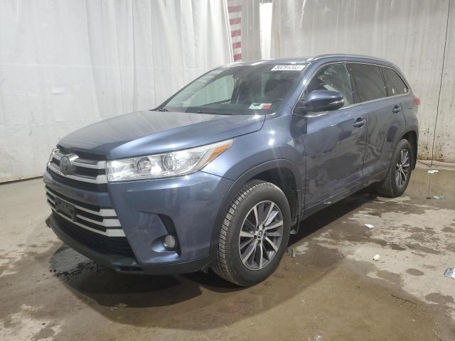 Image 1 of 2017 TOYOTA HIGHLANDER SE 2017 with VIN 5TDJZRFH4HS436385