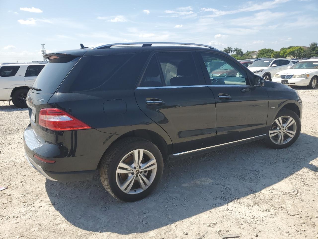 Image 3 of 2012 MERCEDES-BENZ ML 350 BLUETEC 2012 with VIN 4JGDA2EB4CA094897