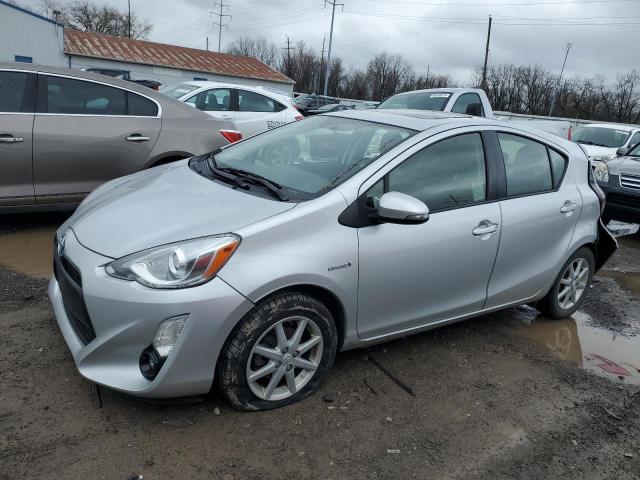 2016 TOYOTA PRIUS C  2016 image