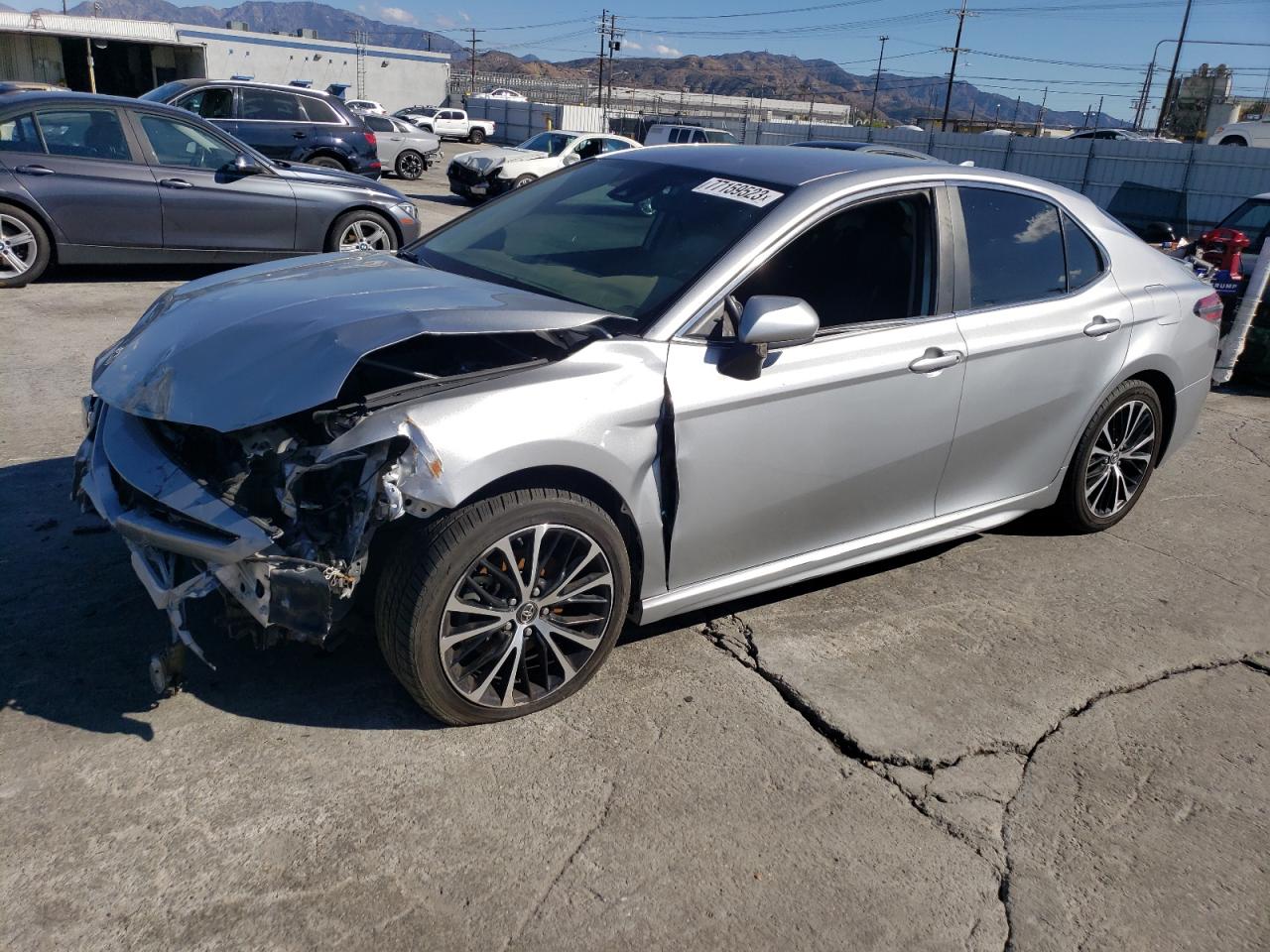 Obraz 1 z 2019 TOYOTA CAMRY SE 2019 z VIN 4T1B11HK5KU280524