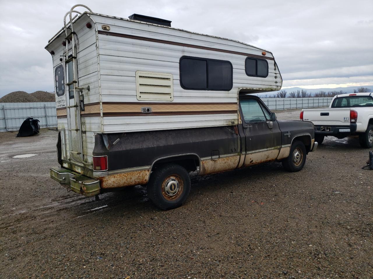 Изображение 3 1985 CHEVROLET C10  1985 с VIN 1GCDC14FXFJ178725