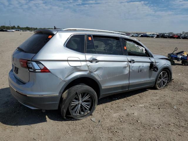 Image 3 of 2019 VOLKSWAGEN TIGUAN SE 2019 with VIN 3VV3B7AX1KM197709