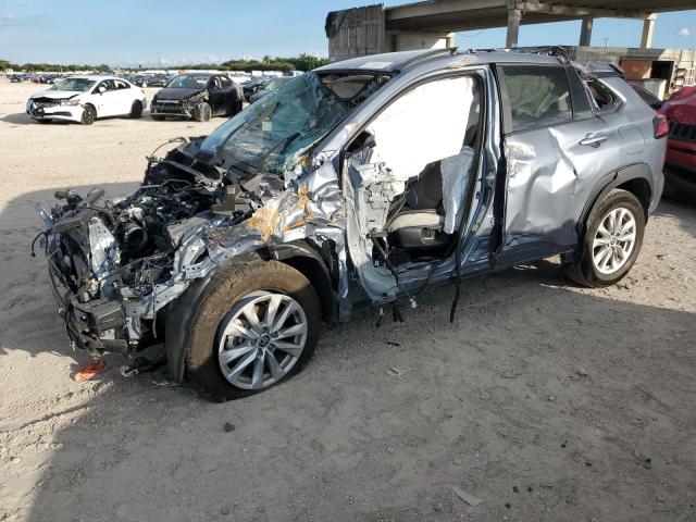Obraz 2022 TOYOTA COROLLA CROSS LE 2022