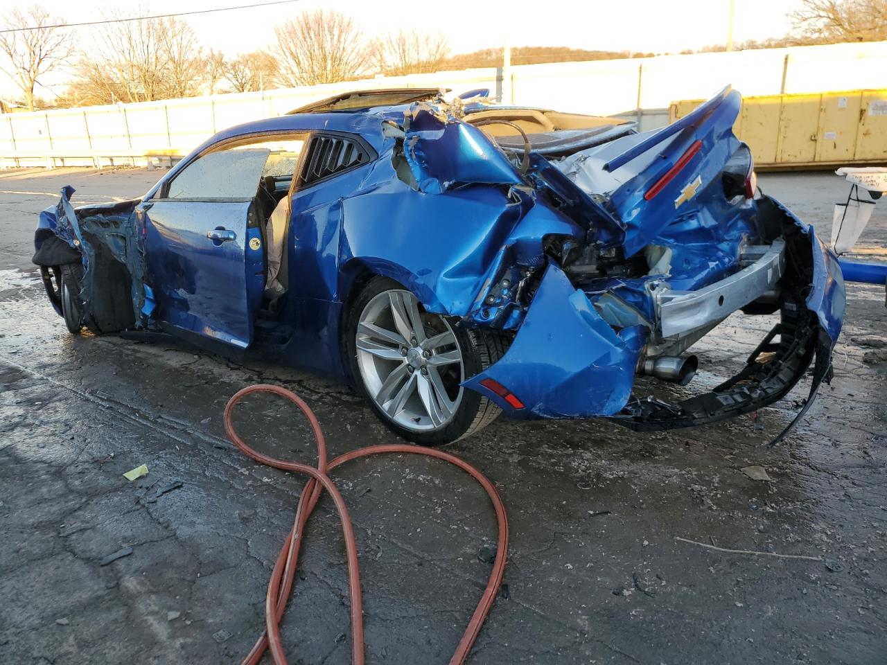 Изображение 2 2018 CHEVROLET CAMARO LT 2018 с VIN 1G1FD1RS1J0102703