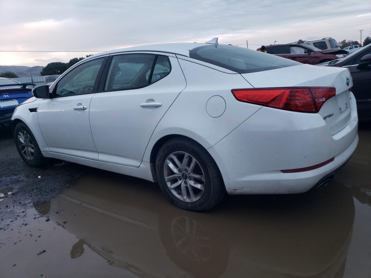 Image 2 of 2011 KIA OPTIMA LX 2011 with VIN KNAGM4A74B5159516