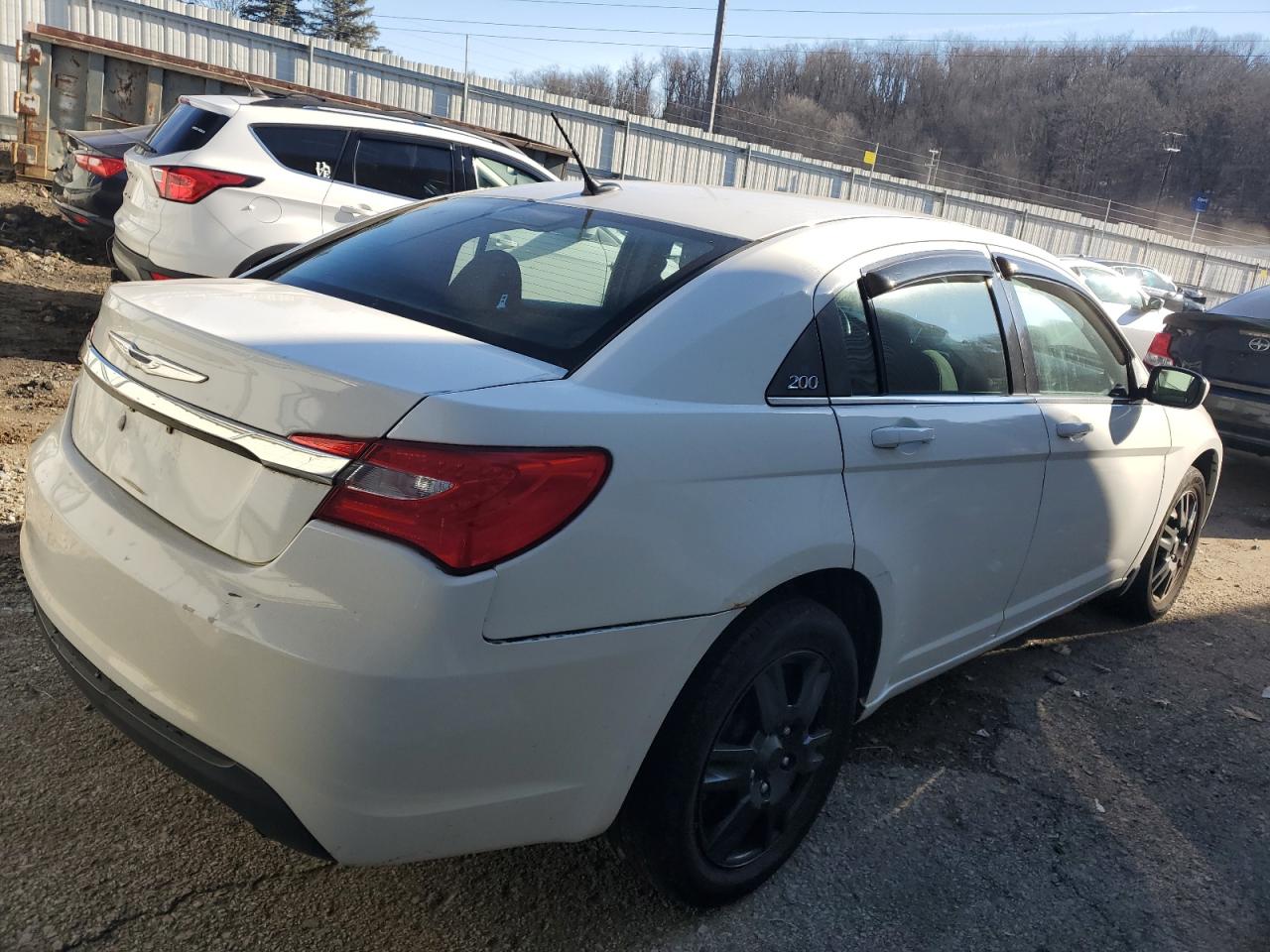 Obraz 3 z 2012 CHRYSLER 200 LX 2012 z VIN 1C3CCBAB9CN105647