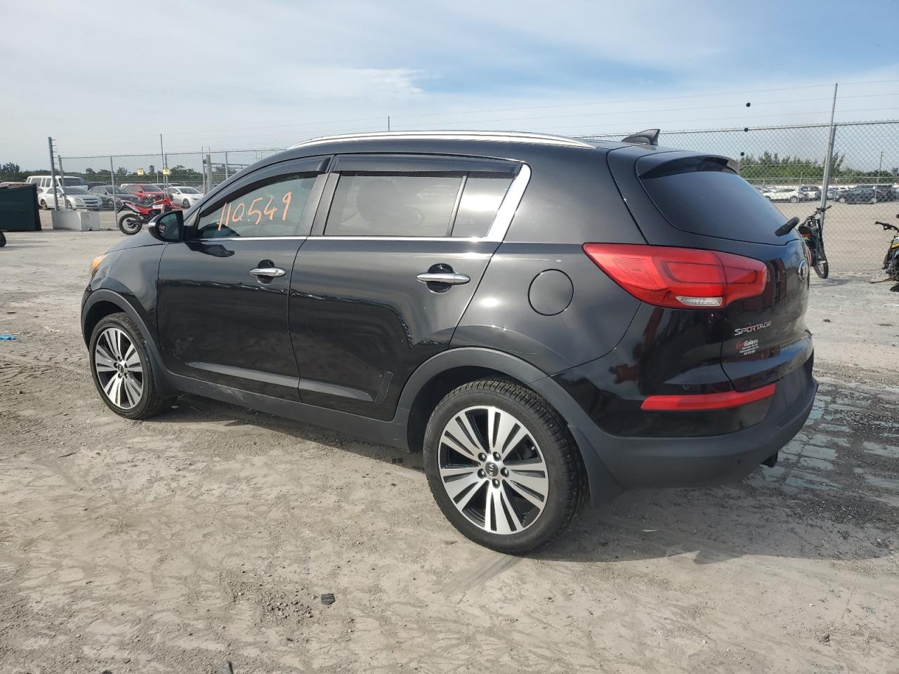 Image 2 of 2014 KIA SPORTAGE EX 2014 with VIN KNDPC3AC7E7630550