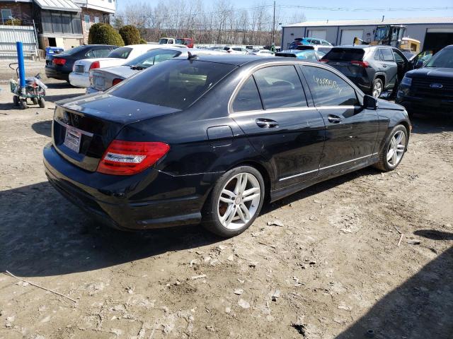 Image 3 of 2014 MERCEDES-BENZ C 250 2014 with VIN WDDGF4HB1ER307910