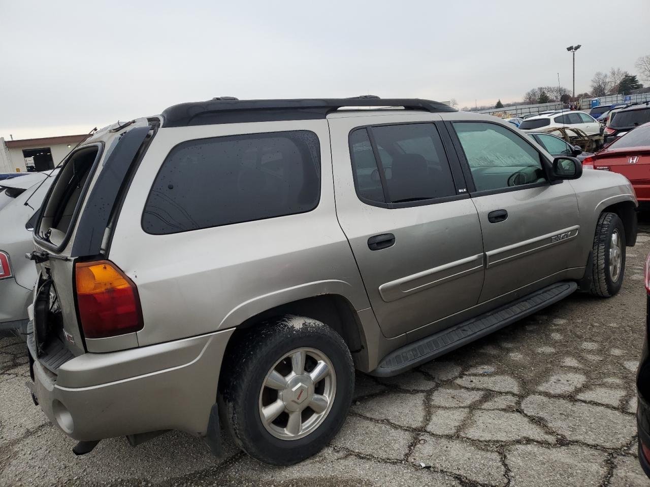 Изображение 3 2003 GMC ENVOY XL 2003 с VIN 1GKET16S236125373