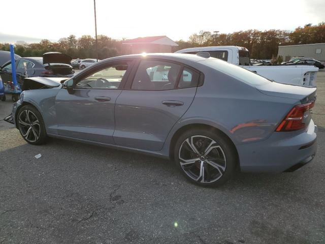 Obraz 2 z 2023 VOLVO S60 PLUS 2023 z VIN 7JRL12TW4PG227149