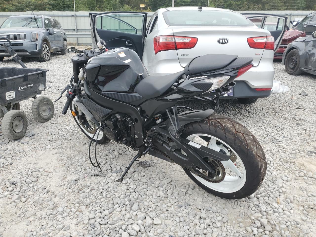 Изображение 3 2019 SUZUKI GSX-R600  2019 с VIN JS1GN7FA9K7100286