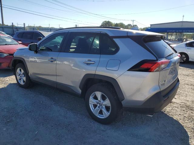 Image 2 of 2020 TOYOTA RAV4 XLE 2020 with VIN 2T3W1RFVXLC065079