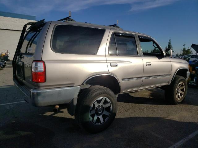 Obraz 3 z 2001 TOYOTA 4RUNNER SR5 2001 z VIN JT3HN86R810333562