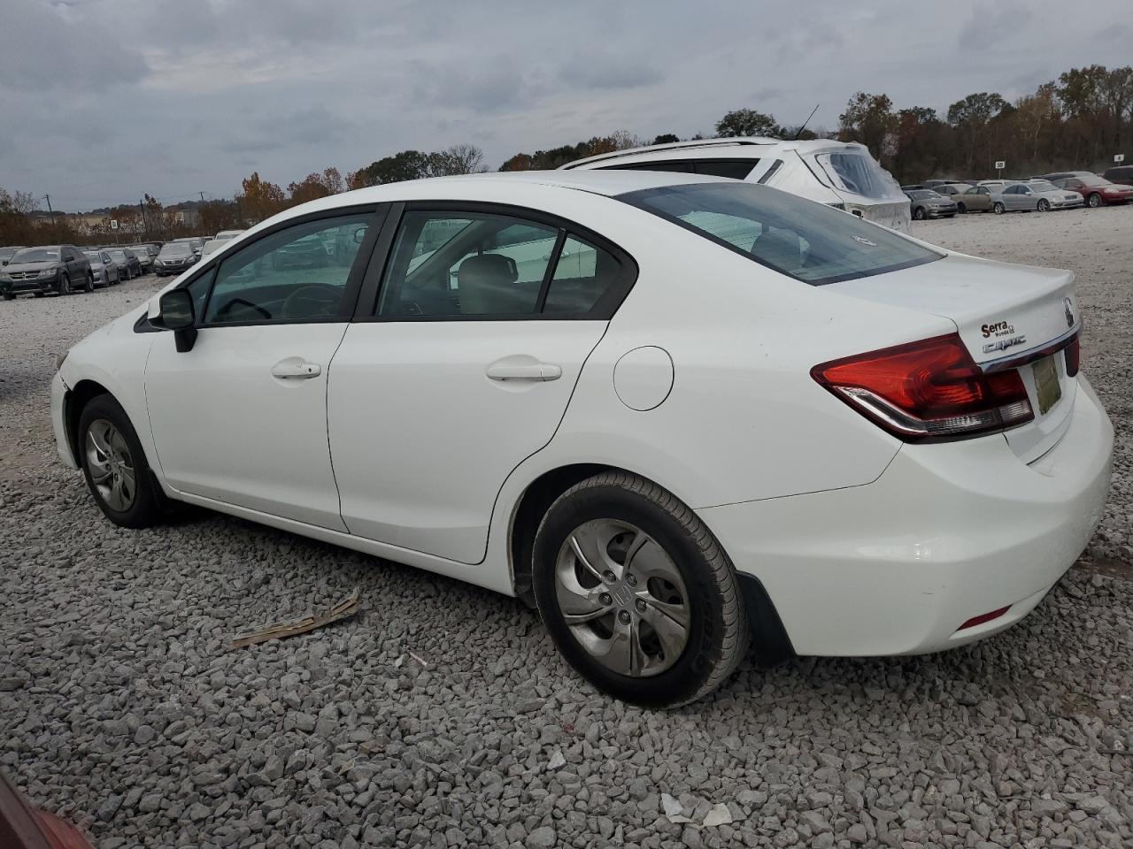 Obraz 2 z 2013 HONDA CIVIC LX 2013 z VIN 19XFB2F59DE013832