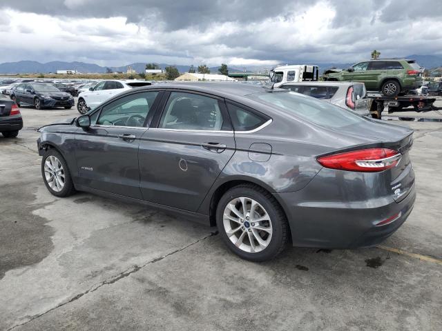 Image 2 of 2019 FORD FUSION SE 2019 with VIN 3FA6P0LU0KR198060