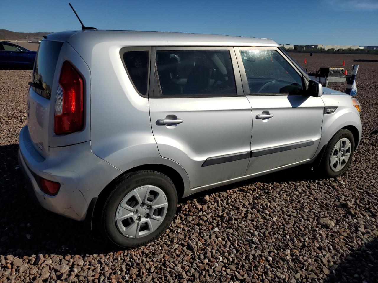 Изображение 3 2013 KIA SOUL  2013 с VIN KNDJT2A55D7773755