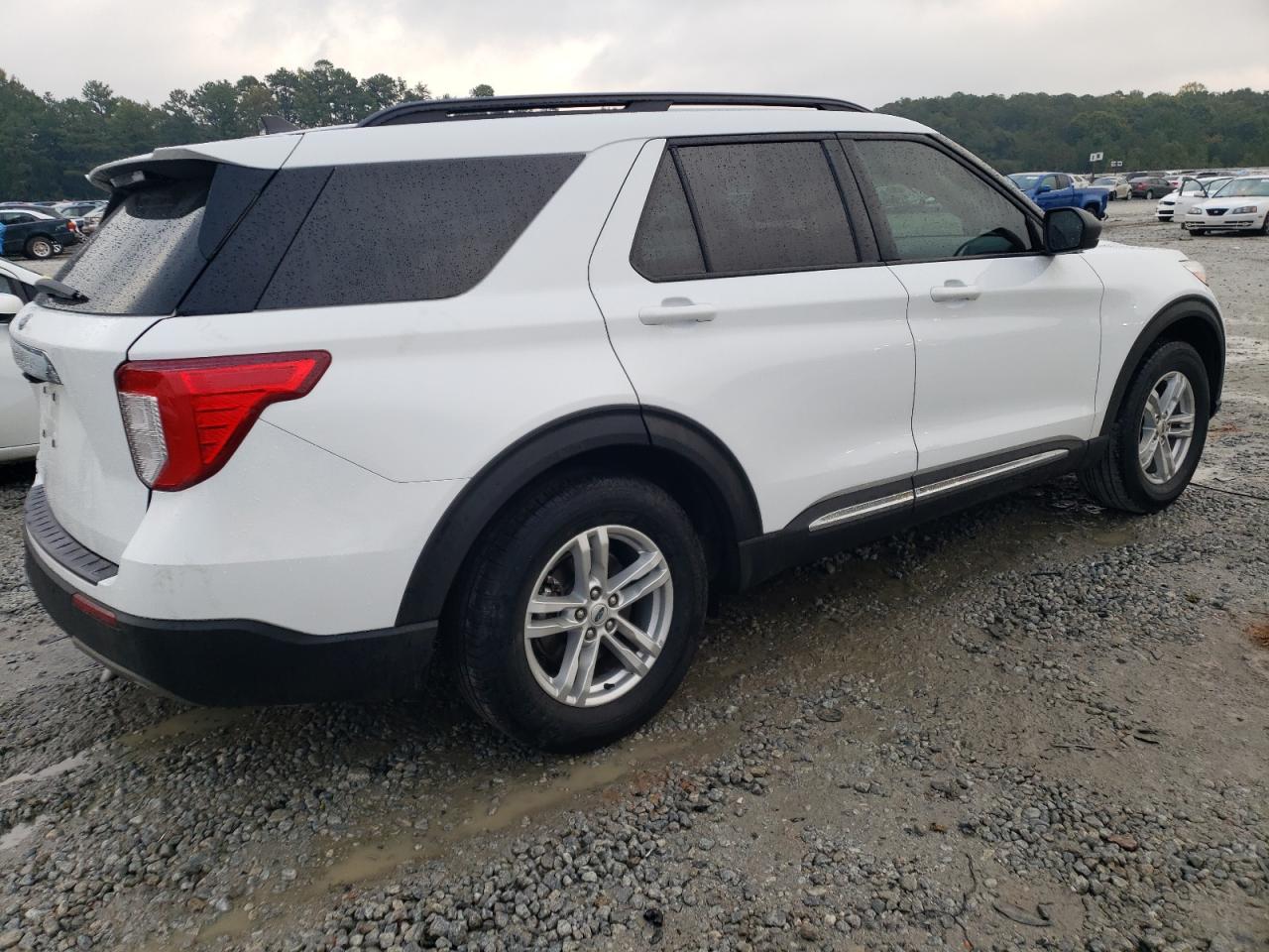 Image 3 of 2021 FORD EXPLORER XLT 2021 with VIN 1FMSK7DH4MGB90695