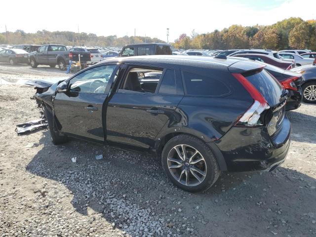 Obraz 2 z 2018 VOLVO V60 CROSS COUNTRY PREMIER 2018 z VIN YV440MWK6J2053337