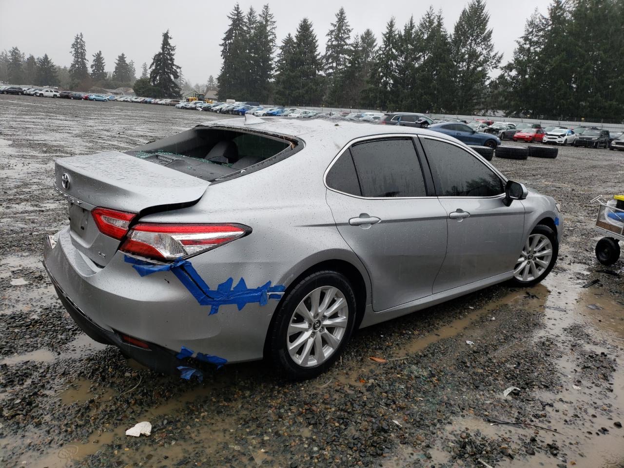 Obraz 3 z 2019 TOYOTA CAMRY L 2019 z VIN 4T1B11HK7KU205016