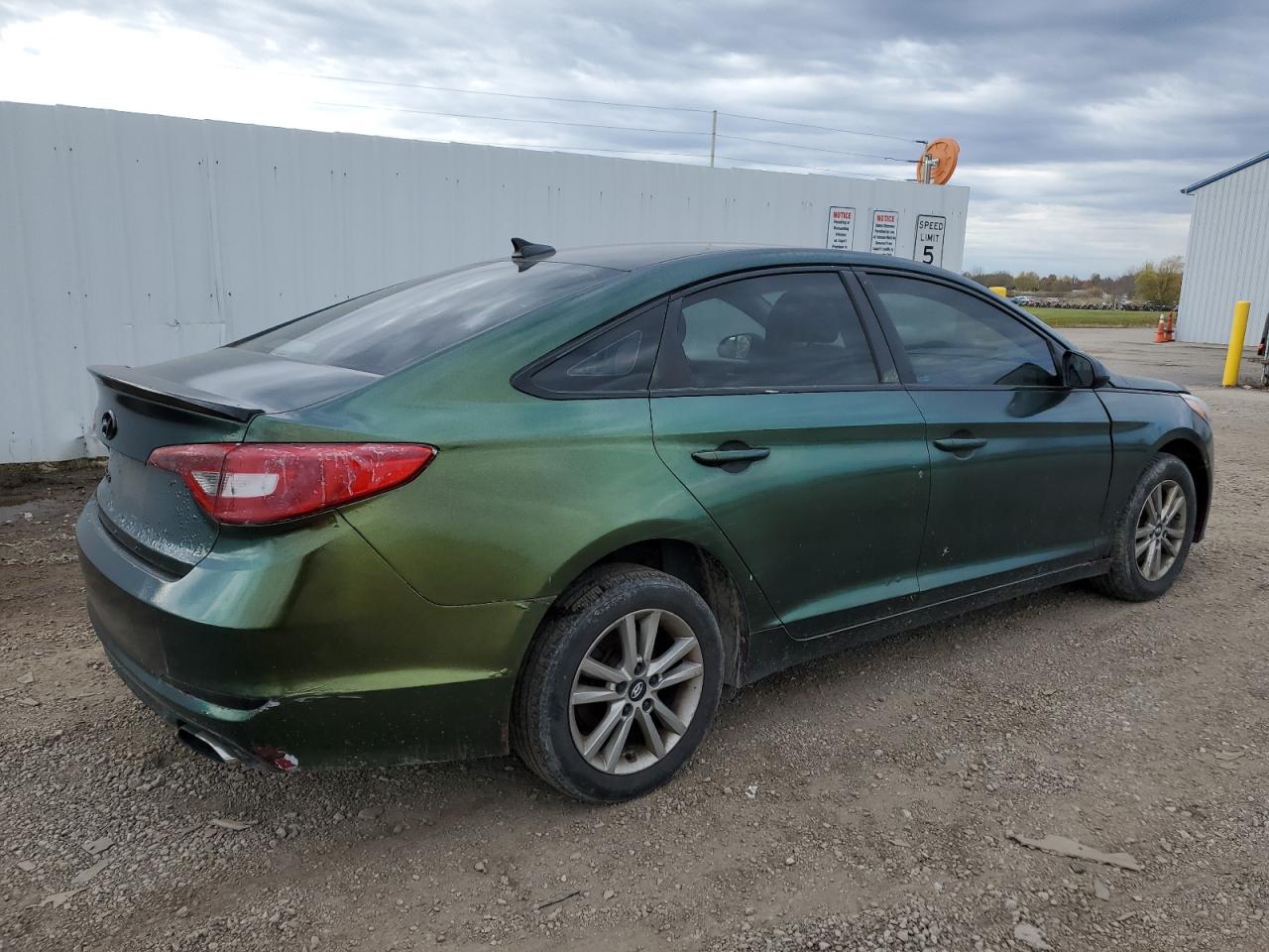 Изображение 3 2015 HYUNDAI SONATA SE 2015 с VIN 5NPE24AF0FH039323