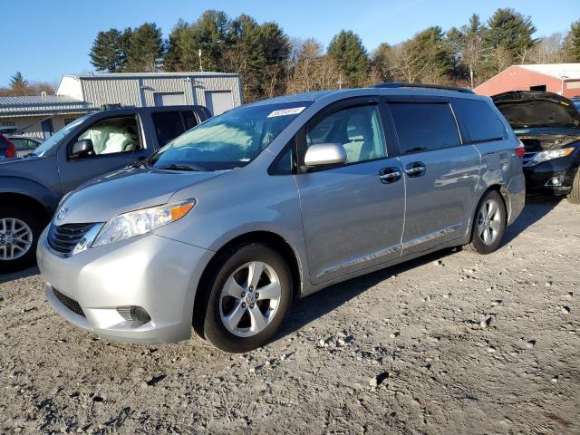 Изображение 1 2015 TOYOTA SIENNA LE 2015 с VIN 5TDKK3DC3FS574753