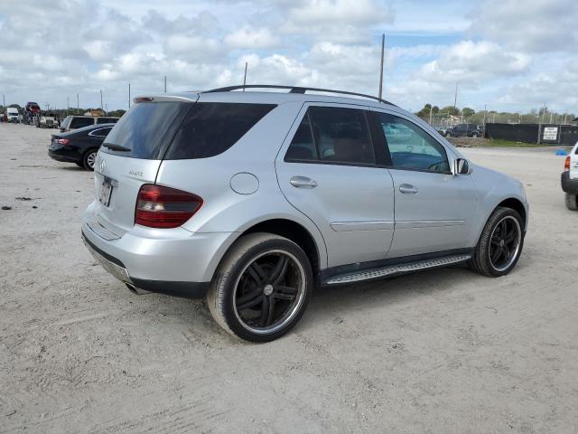 Obraz 3 z 2007 MERCEDES-BENZ ML 500 2007 z VIN 4JGBB75E67A280488