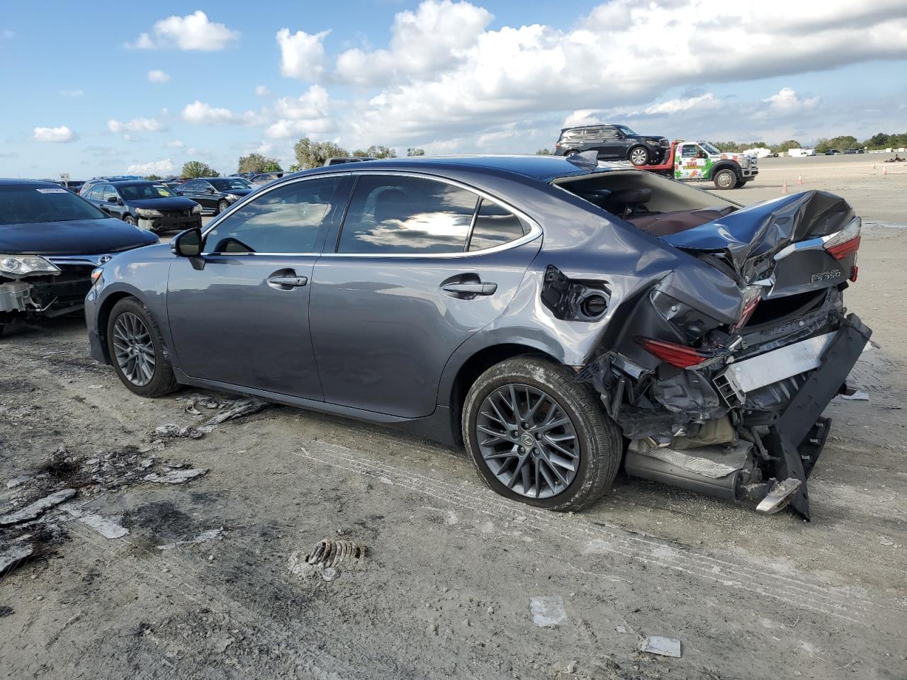 Изображение 2 2018 LEXUS ES 350 2018 с VIN 58ABK1GG5JU117440