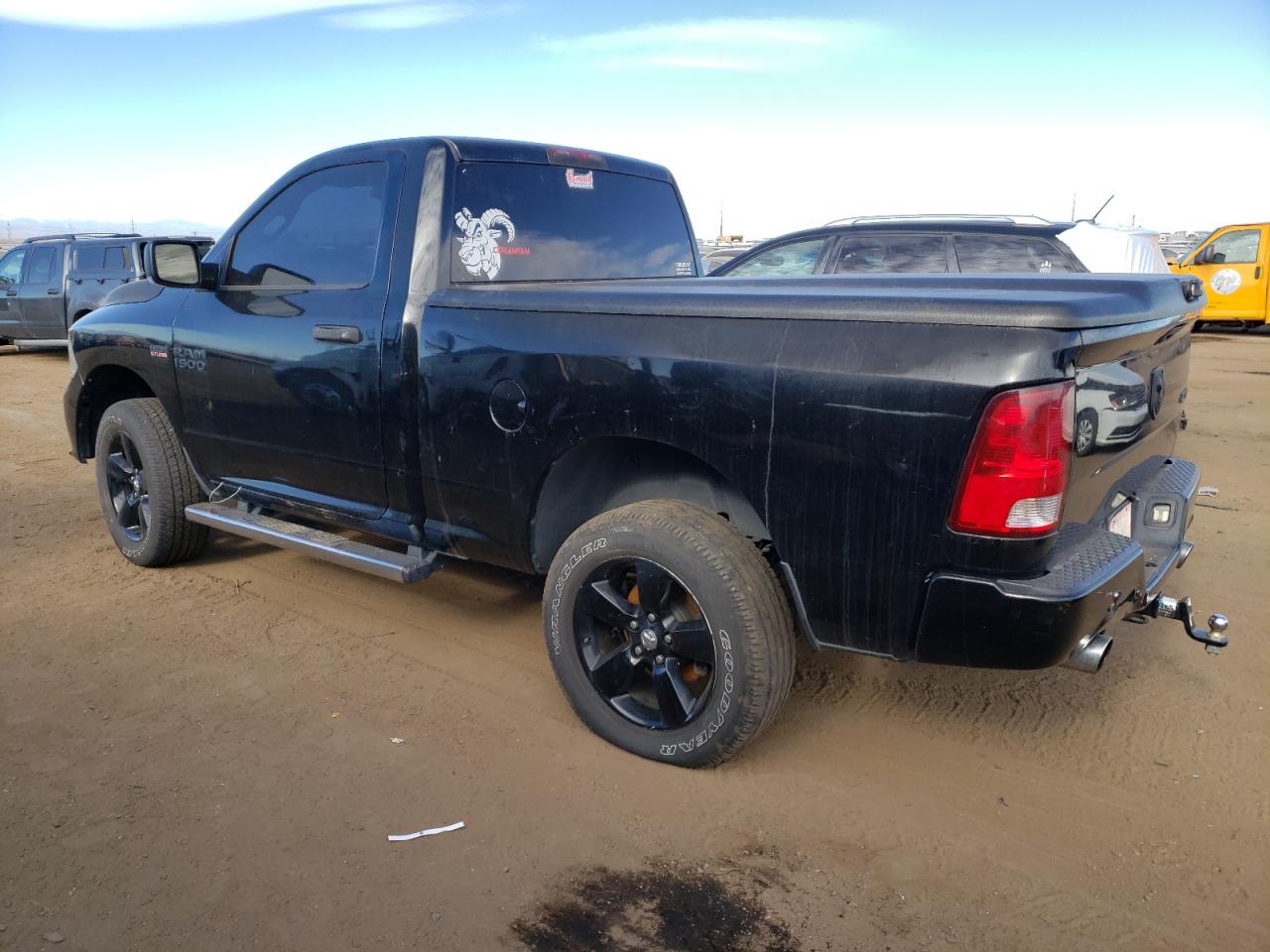 Image 2 of 2013 RAM 1500 ST 2013 with VIN 3C6JR7AT6DG512463