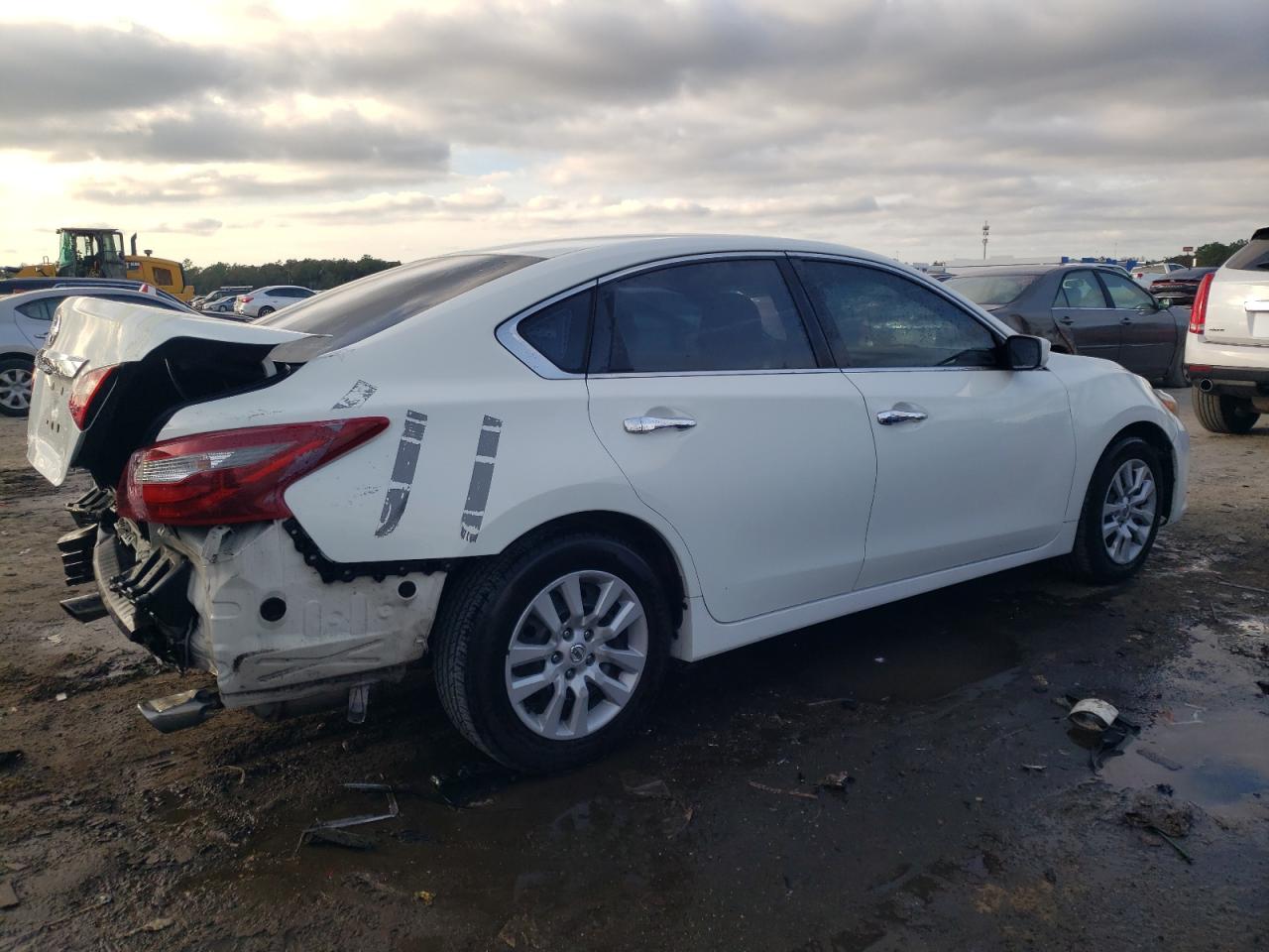 Image 3 of 2018 NISSAN ALTIMA 2.5 2018 with VIN 1N4AL3AP0JC157543