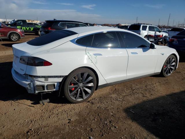 Изображение 3 2015 TESLA MODEL S  2015 с VIN 5YJSA1E41FF111982
