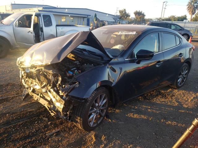 Obraz 1 z 2018 MAZDA 3 TOURING 2018 z VIN 3MZBN1V3XJM167254