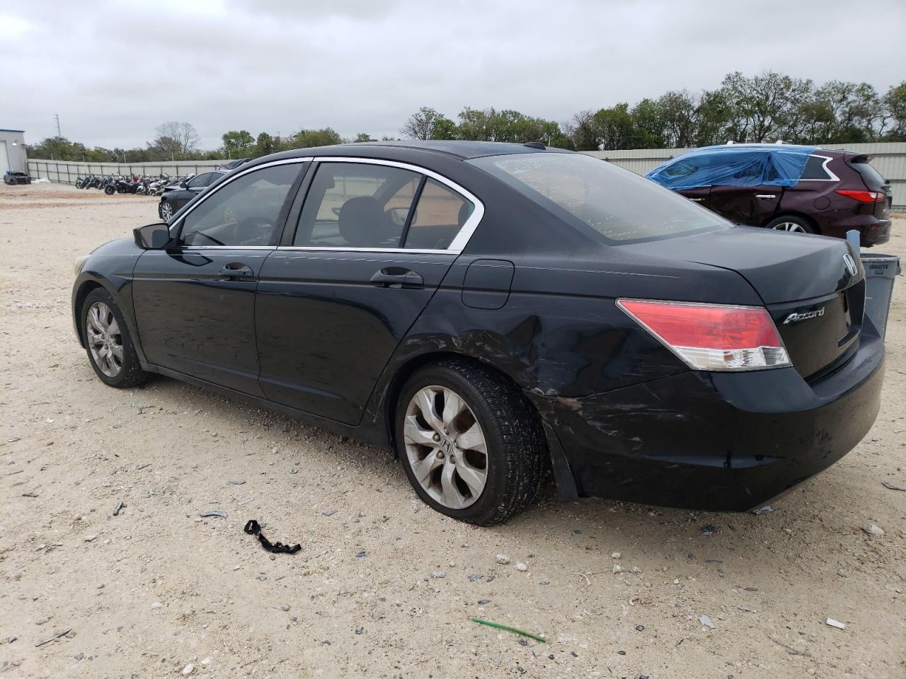 Image 2 of 2010 HONDA ACCORD EXL 2010 with VIN 1HGCP2F86AA016699