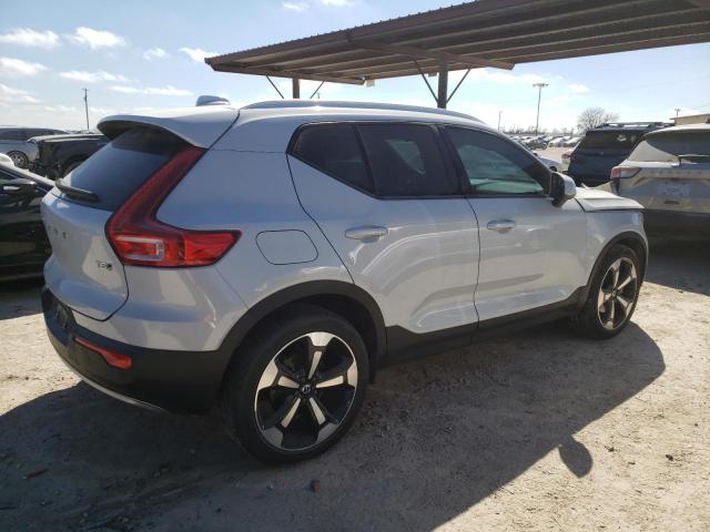 Изображение 3 2020 VOLVO XC40 T5 MOMENTUM 2020 с VIN YV4162UK4L2314783