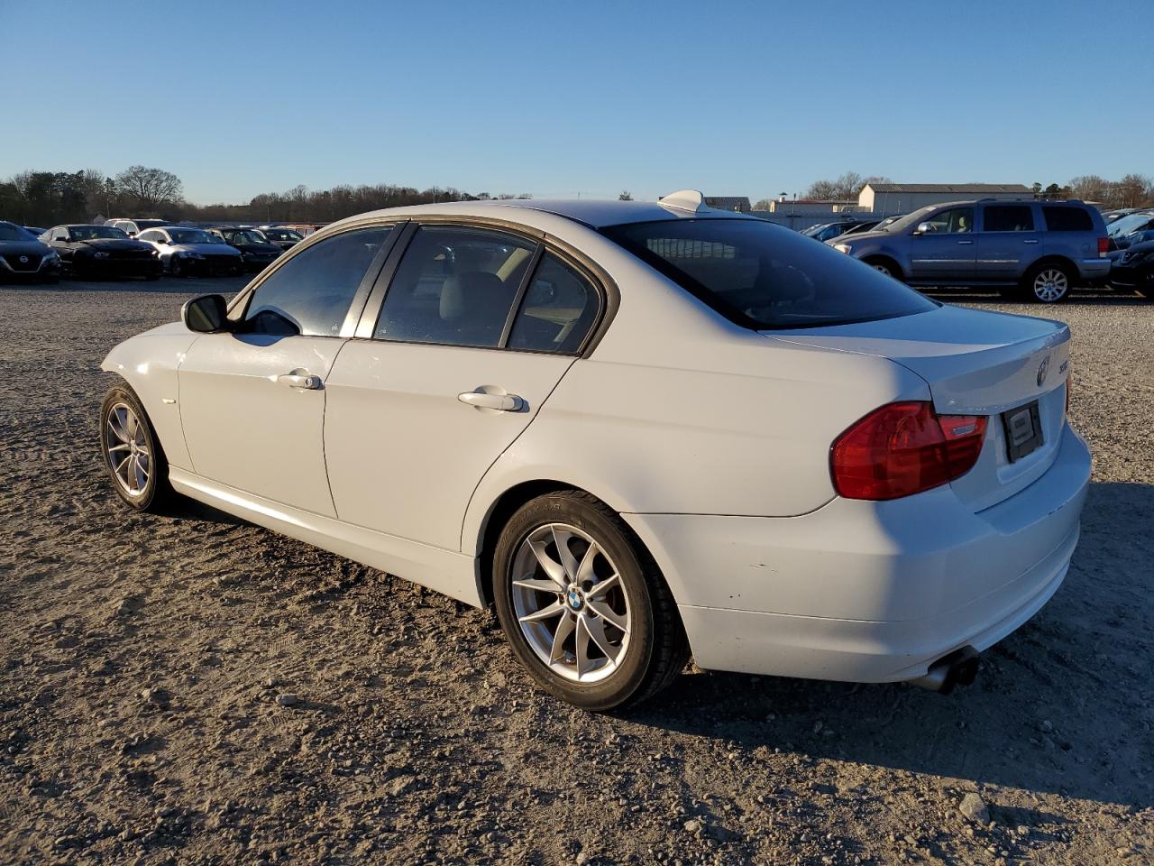 Obraz 2 z 2010 BMW 328 I 2010 z VIN WBAPH7G51ANM48699
