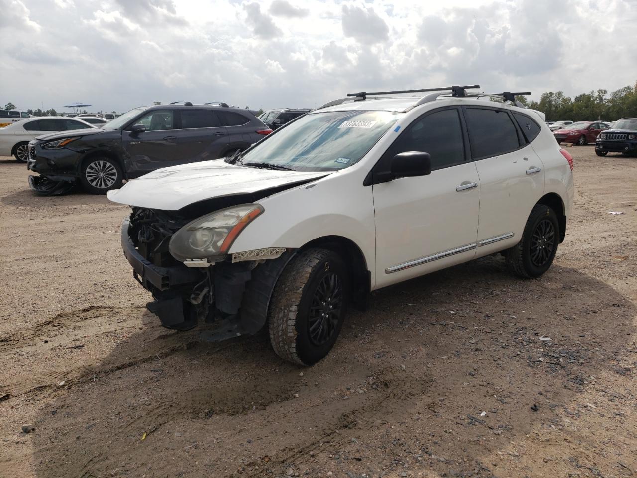 Image 1 of 2014 NISSAN ROGUE SELECT S 2014 with VIN JN8AS5MT6EW602698