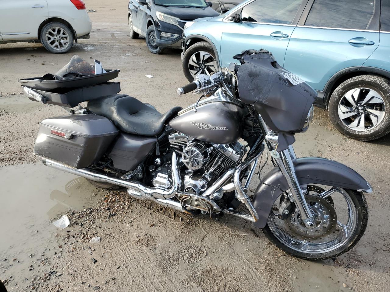 Image 1 of 2016 HARLEY-DAVIDSON FLHXS STREET GLIDE SPECIAL 2016 with VIN 1HD1KRM11GB672605