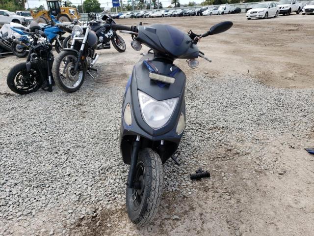 Изображение 2 2021 ZHNG SCOOTER 2021 с VIN L5YACBPZXM1115838