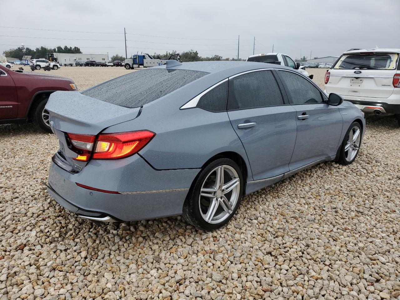 Obraz 3 z 2022 HONDA ACCORD TOURING HYBRID 2022 z VIN 1HGCV3F94NA001404