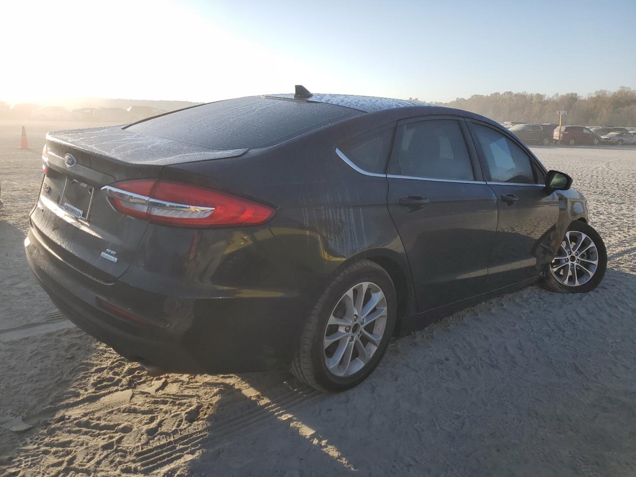 Изображение 3 2020 FORD FUSION SE 2020 с VIN 3FA6P0HDXLR184371