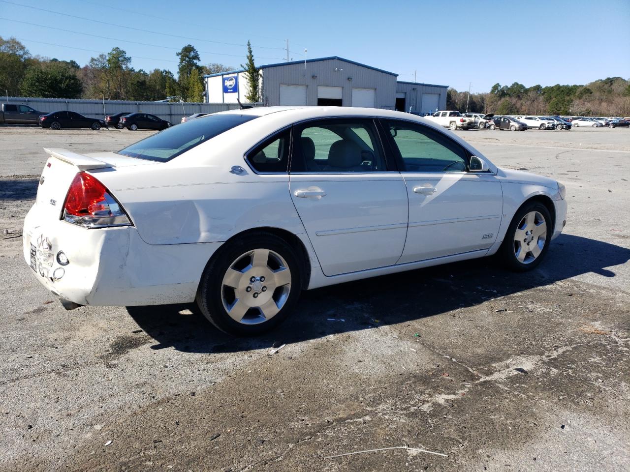 Image 3 of 2007 CHEVROLET IMPALA SUPER SPORT 2007 with VIN 2G1WD58C979198631