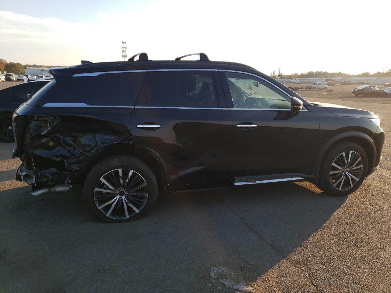 Obraz 3 z 2022 INFINITI QX60 AUTOGRAPH 2022 z VIN 5N1DL1HU8NC337832
