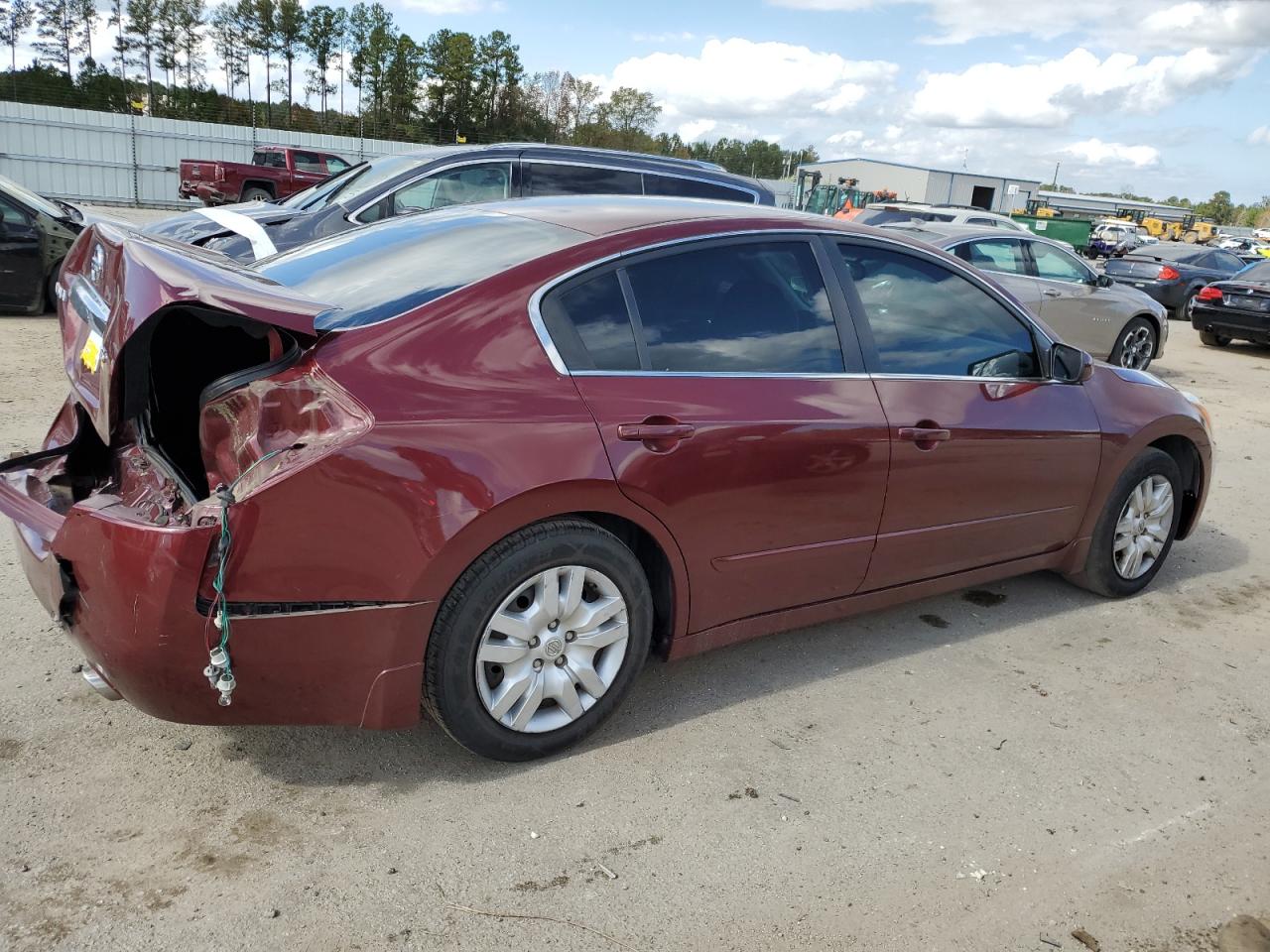 Obraz 3 z 2010 NISSAN ALTIMA BASE 2010 z VIN 1N4AL2AP1AN508605