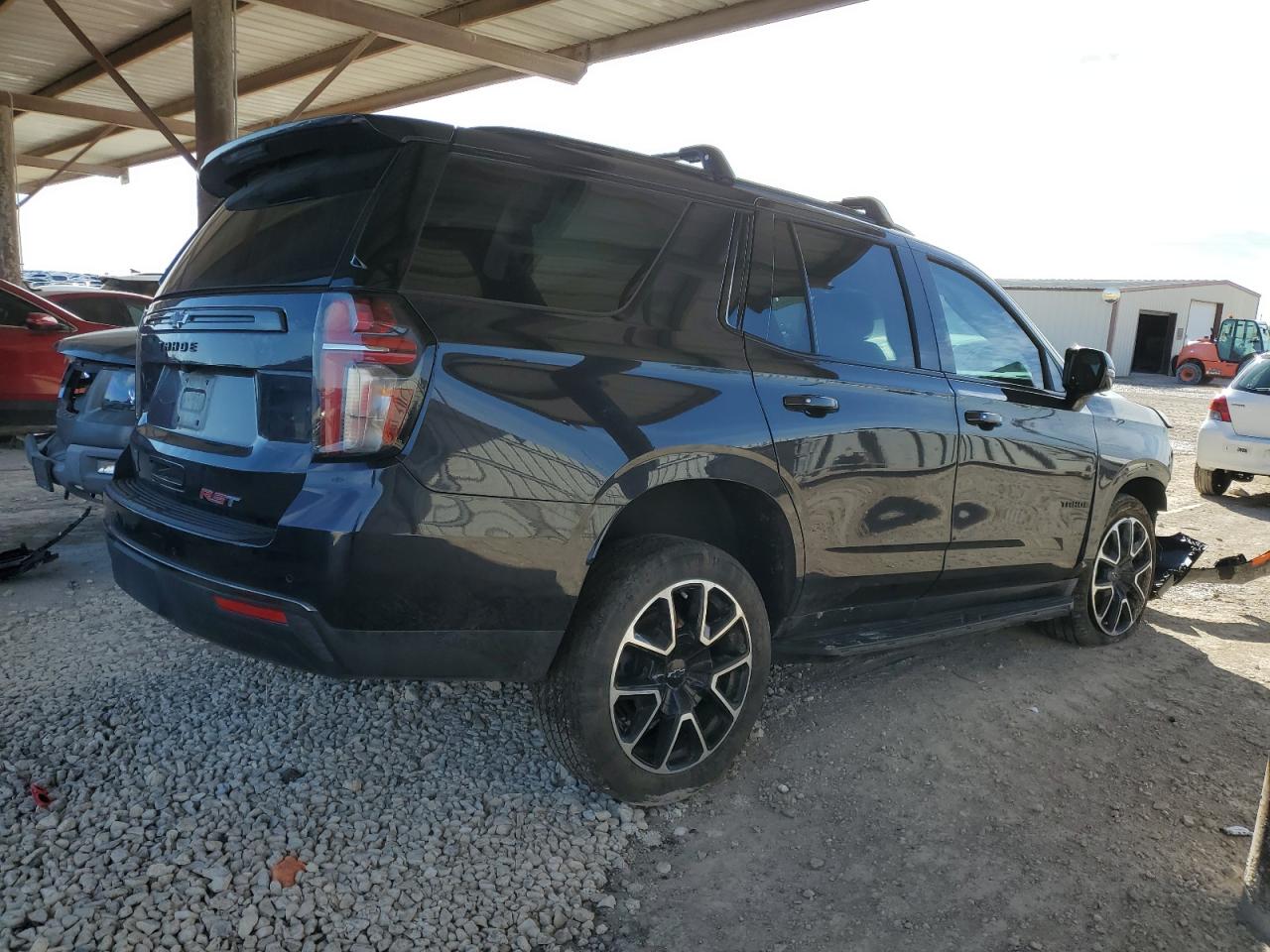 Изображение 3 2022 CHEVROLET TAHOE K1500 RST 2022 с VIN 1GNSKRKD8NR166056