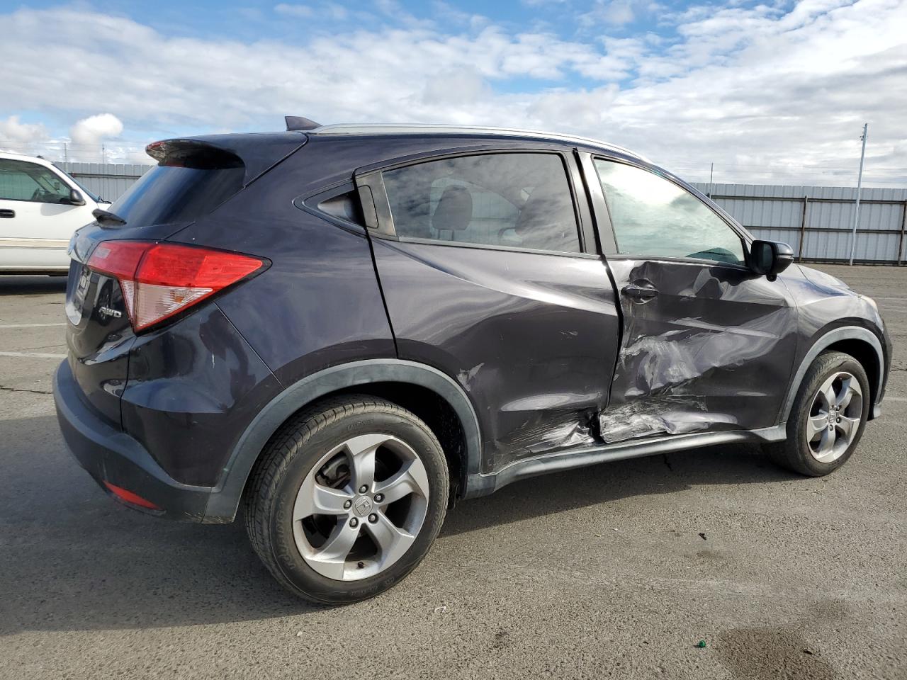 Изображение 3 2016 HONDA HR-V EXL 2016 с VIN 3CZRU6H72GM731238