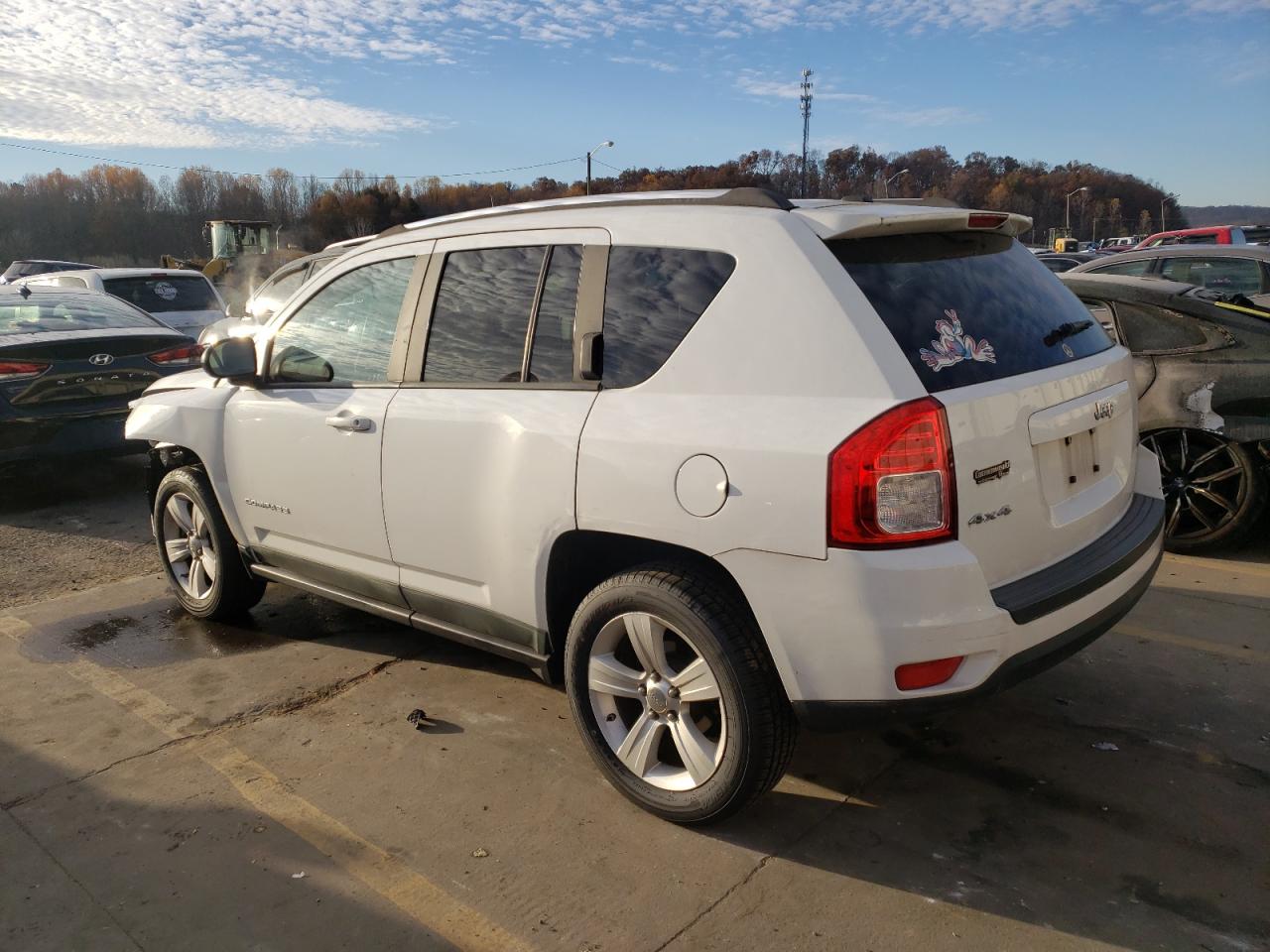 Изображение 2 2011 JEEP COMPASS SPORT 2011 с VIN 1J4NF1FB0BD210493