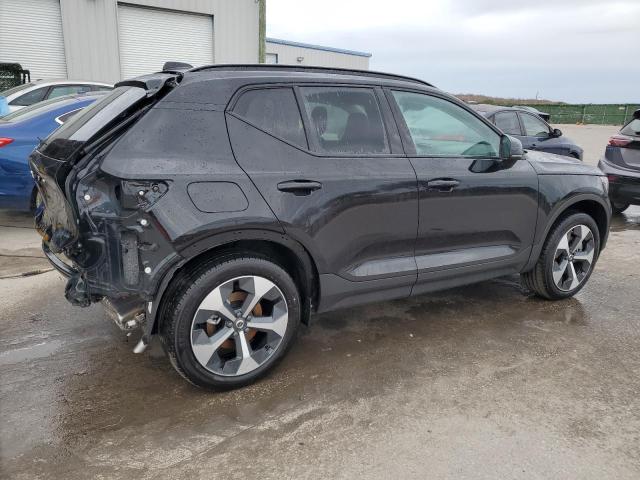 Obraz 3 z 2024 VOLVO XC40 CORE 2024 z VIN YV4L12UK4R2285155