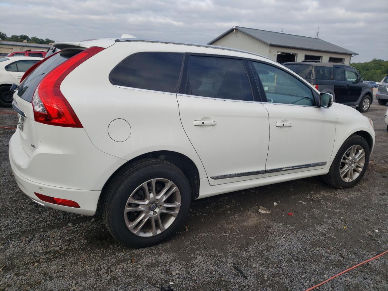 Image 3 of 2014 VOLVO XC60 3.2 2014 with VIN YV4940DZ5E2509126