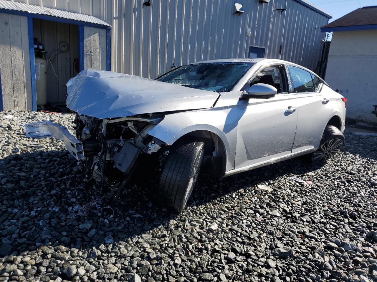 Изображение 1 2023 NISSAN ALTIMA SL 2023 с VIN 1N4BL4EV2PN360577