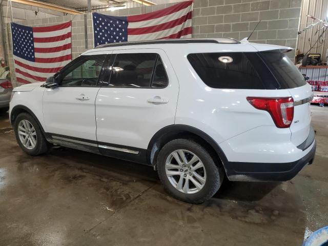 Image 2 of 2019 FORD EXPLORER XLT 2019 with VIN 1FM5K8D86KGB32572